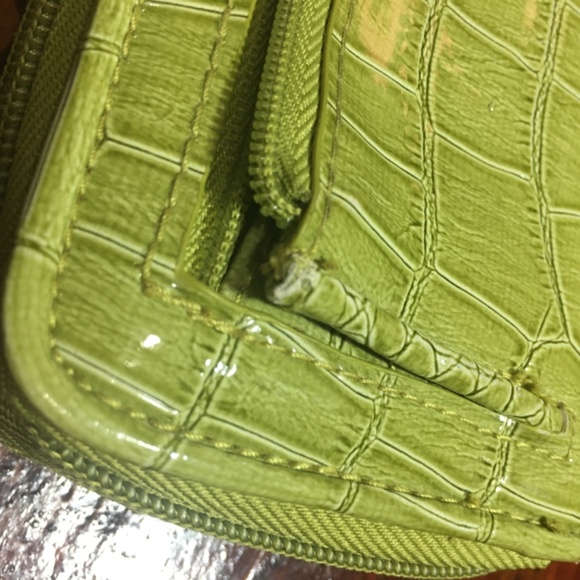 Free Add on! Upcycled Repaired Olive Green Minicci Wallet - Picture 6 of 10